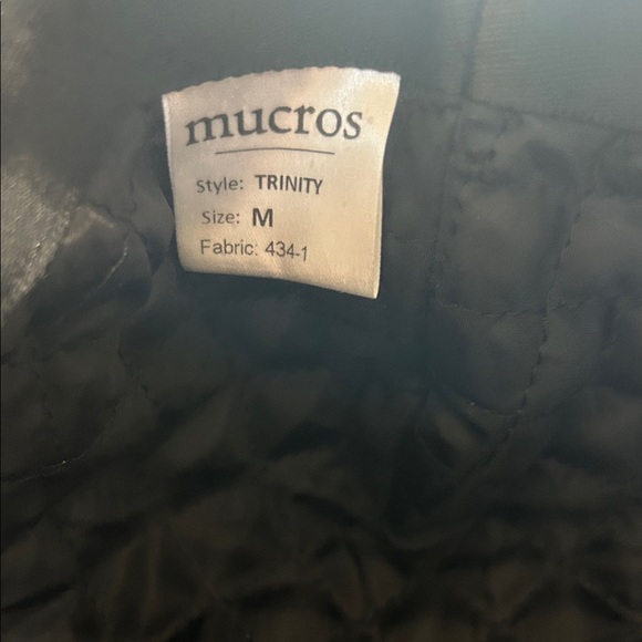 Mucros Weavers Classic Black Checkered Men's Hat - Picture 5 of 6